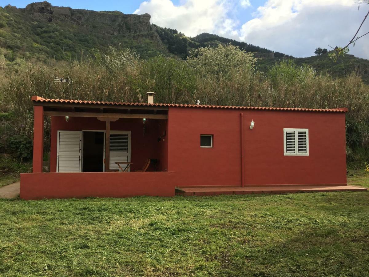 Villa Rafael Vega de San Mateo Exteriör bild