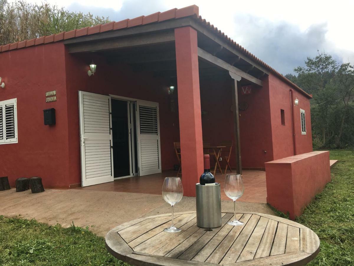 Villa Rafael Vega de San Mateo Exteriör bild