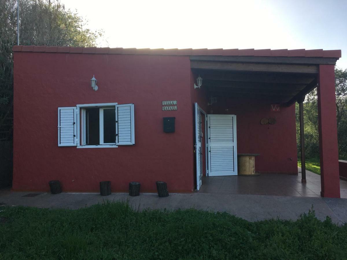 Villa Rafael Vega de San Mateo Exteriör bild